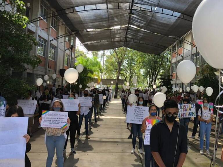 Estudiantes de la politécnica exigen justicia por la muerte de Jonathan