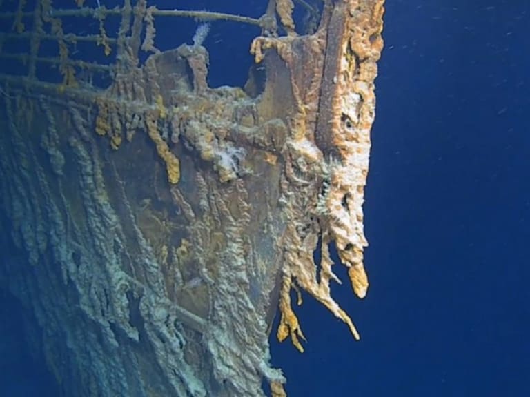 Revelan imágenes inéditas de los restos del Titanic en el fondo del mar