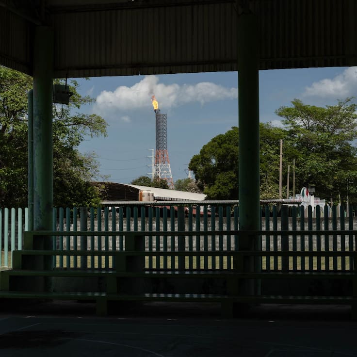 Fuerte olor a hidrocarburo en Tabasco genera alarma y malestar entre habitantes