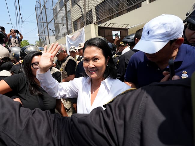 ¿Qué está pasando en Perú? Elecciones fragmentadas, tensión política y riesgo de judicialización