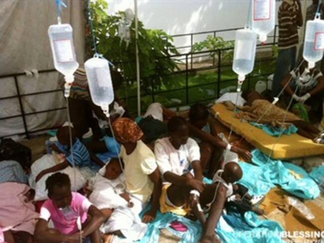 Crecen protestas contra ONU por muertes de cólera en Haití