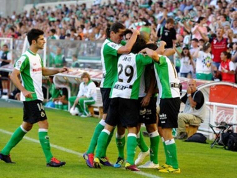 Real Racing Club de Santander cumple su promesa. Deportes con Leopoldo de la Rosa