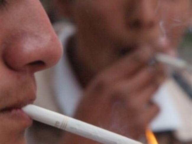 Asocian 90% de casos de cáncer de pulmón al hábito de fumar