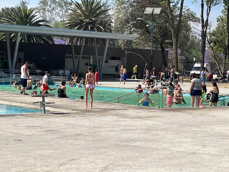 Viernes Santo y Sábado de Gloria son los días de Semana Santa con mayor ocupación en los balnearios de CDMX