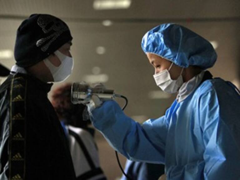 Tres trabajadores con lesiones radiactivas en planta de Japón