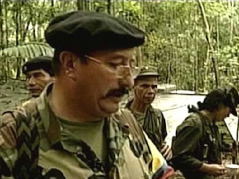 Llegan restos de 'Mono Jojoy' a Bogotá