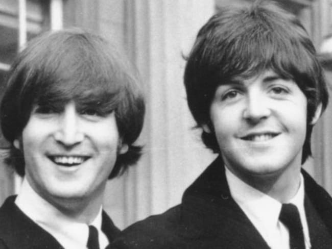 Hijos de John Lennon y Paul McCartney toman épica selfie