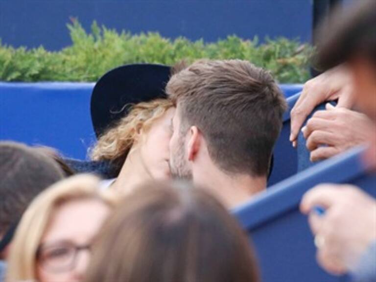 Shakira se comió a besos a Piqué