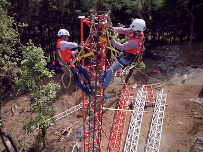 CFE proporciona acceso a internet gratuito en coordinación con IMSS Bienestar y SEP
