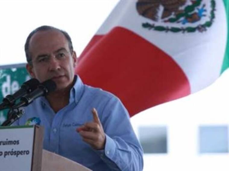 Pide Calderón reconocer las obras de su gobierno