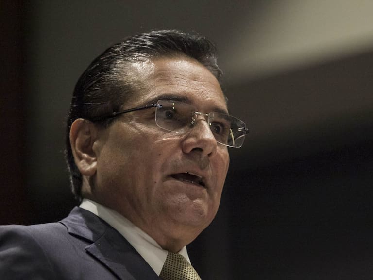 ¿Firma falsa en su amparo? Silvano Aureoles impugna decisión judicial