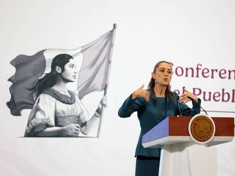 CIUDAD DE MÉXICO, 19MAYO2025.- Claudia Sheinbaum, Presidenta de México, habló sobre el caso de los tripulantes que murieron durante un accidente en el Buque Escuela Cuauhtémoc que coalicionó contra el puente de Brooklyn. FOTO: MOISÉS PABLO/CUARTOSCURO.COM