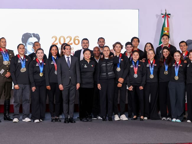 Sheinbaum anuncia aumento de becas deportivas para medallistas de Centroamericanos