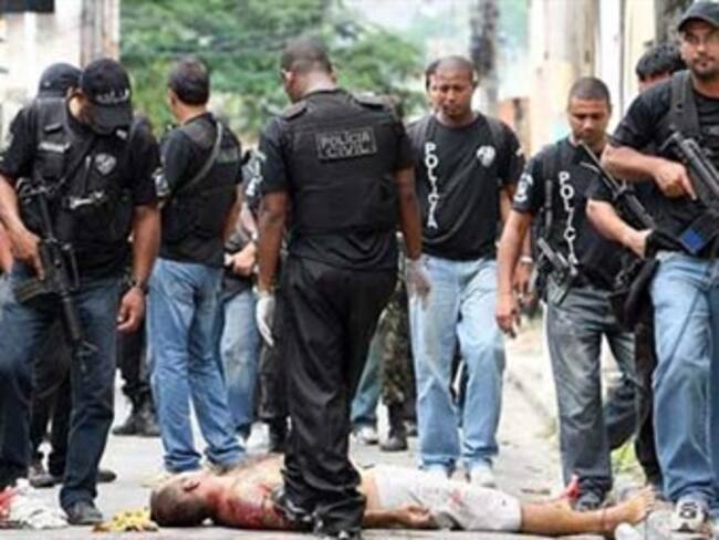 Acusa HRW a policía brasileña de ejecuciones y violencia