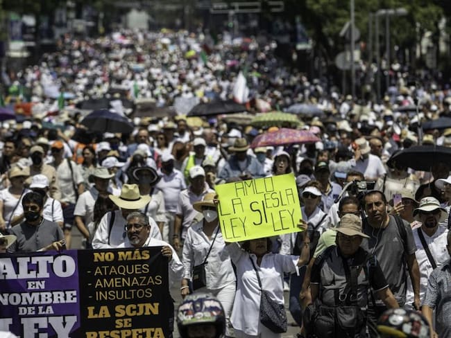Llenamos el Zócalo exigiendo respeto a los poderes: Chalecos Mx