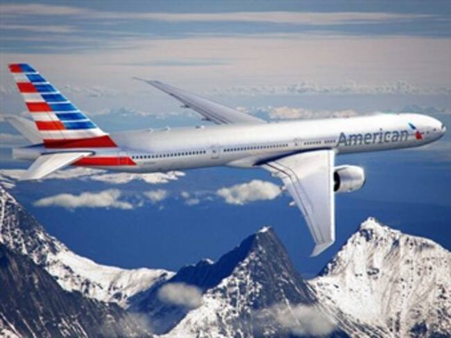 Paraliza American Airlines vuelos en EU