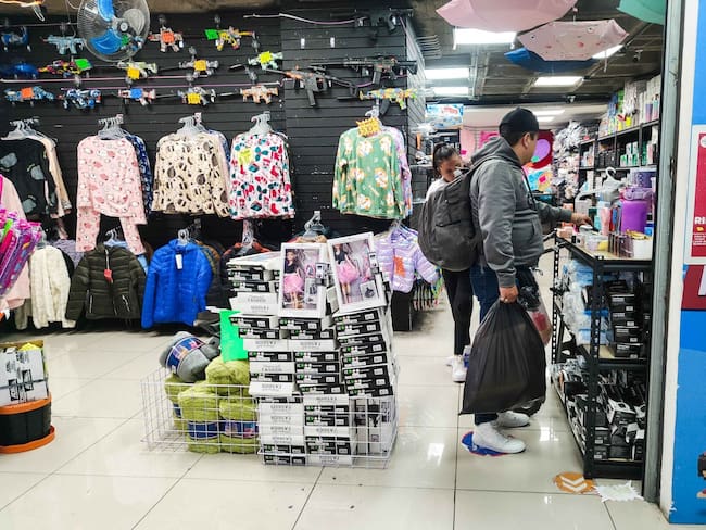 Publica gobierno federal en el DOF nuevos aranceles a bienes importados de países sin TLC