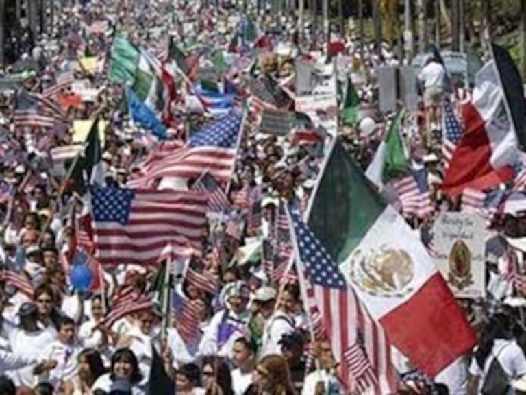 Conmemoran histórica marcha de Los Ángeles por reforma migratoria