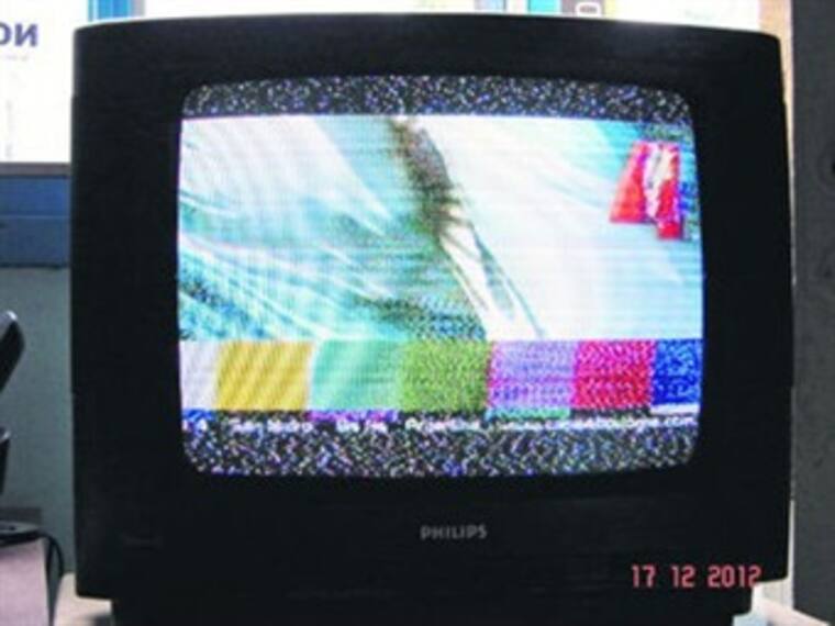 Datos duros: El apagón analógico. Ibeth Parga, redactora de W Radio 03 ...