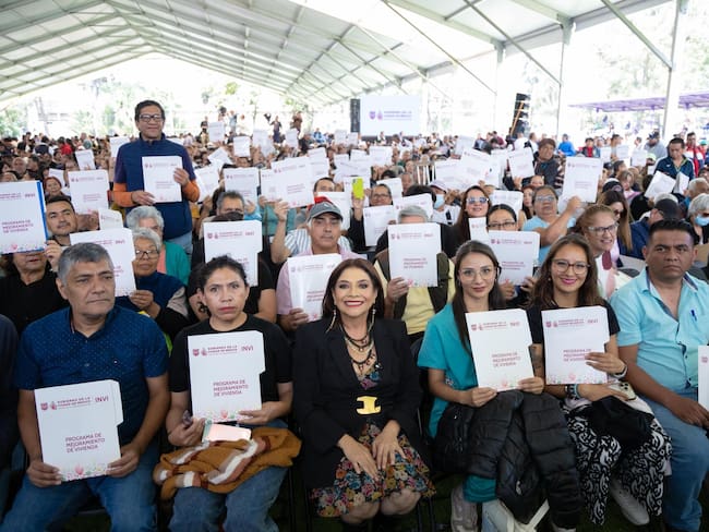 Brugada anuncia créditos para escriturar viviendas en CDMX y reducir costos de trámites