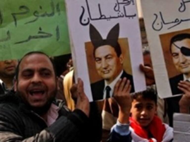 ESPECIAL: La caída de Mubarak
