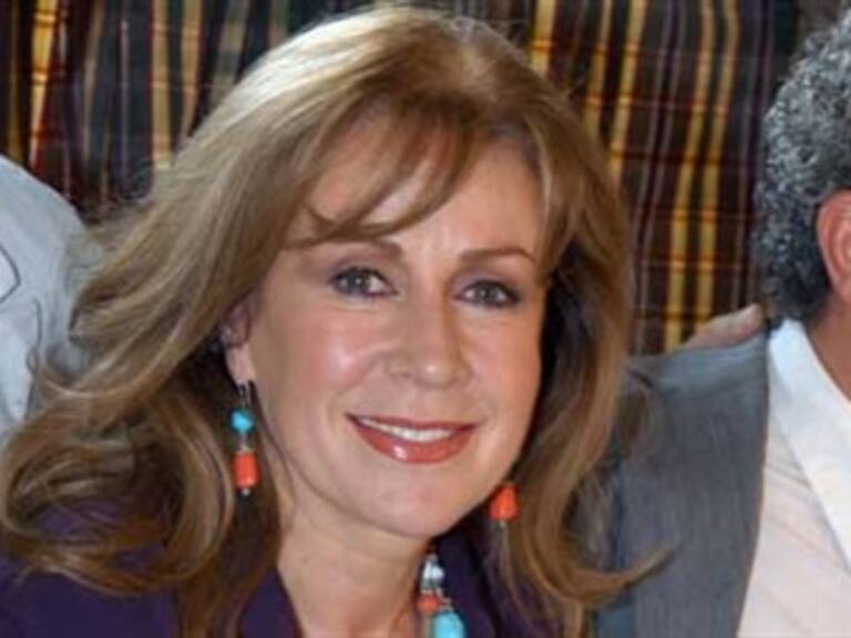 Gana Laura Zapata primera instancia en demanda por fraude