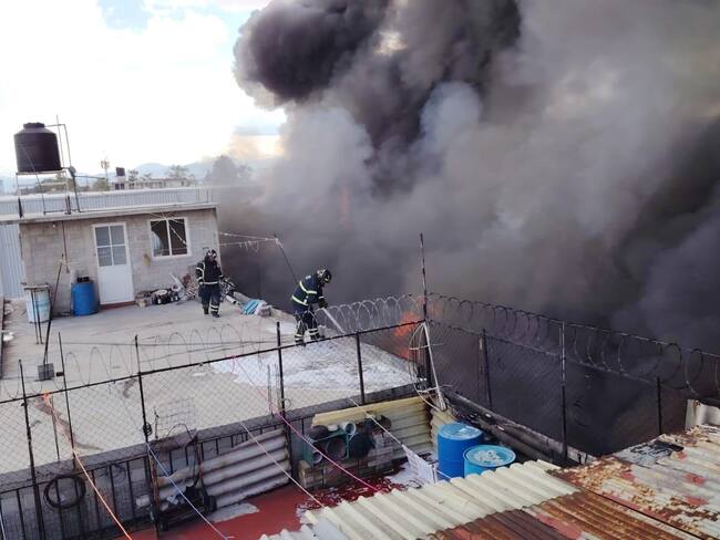Se registra incendio en alcaldía Iztacalco