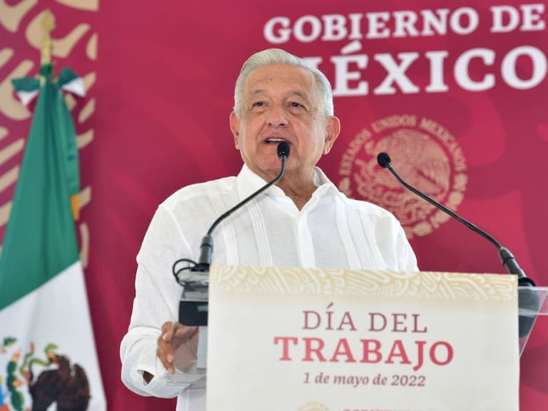 “México crecerá con una sencilla fórmula; evitando la “robadera”: AMLO