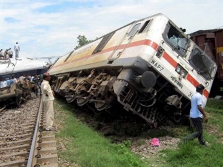 Mueren cerca de 27 personas en accidente de tren en Myanmar