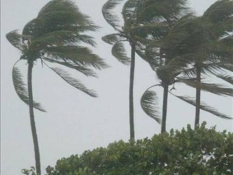 Descartan desalojo de playas en Tamaulipas por tormenta tropical