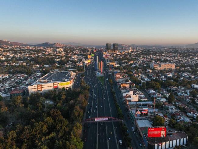 Gobernadora Delfina Gómez arranca reconstrucción integral de 108 km del Periférico Norte; va de Naucalpan a Tepotzotlán