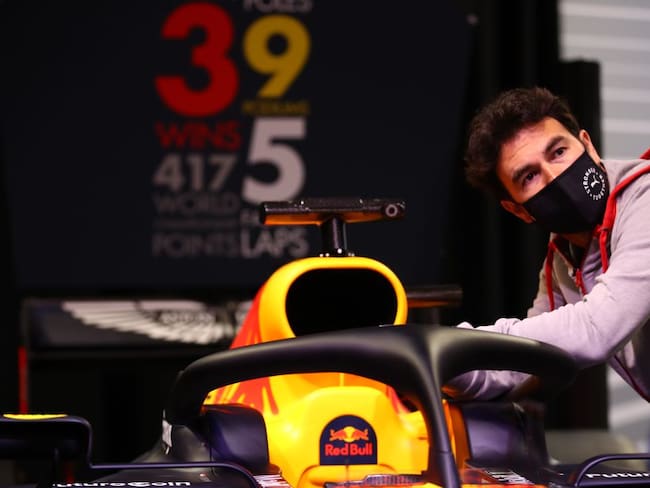 Checo Pérez sufrió en la clasificación del GP de España