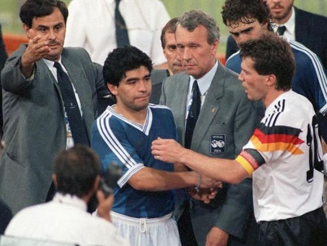 El día que Maradona también renunció a la Albiceleste tras una Final perdida