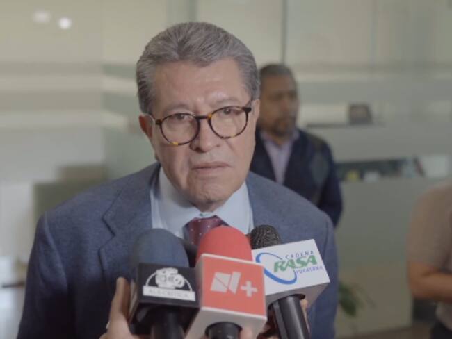 Ricardo Monreal respalda endurecer penas por abuso sexual contra mujeres