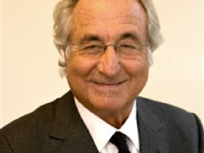 Podrá permanecer Bernard Madoff detenido en su domicilio