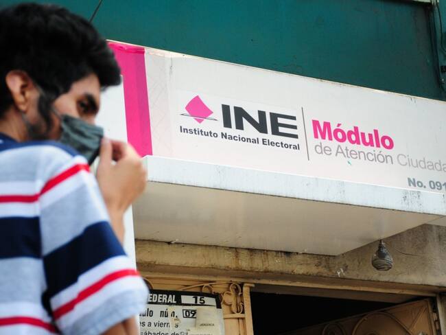 INE normaliza producción y entrega de credenciales