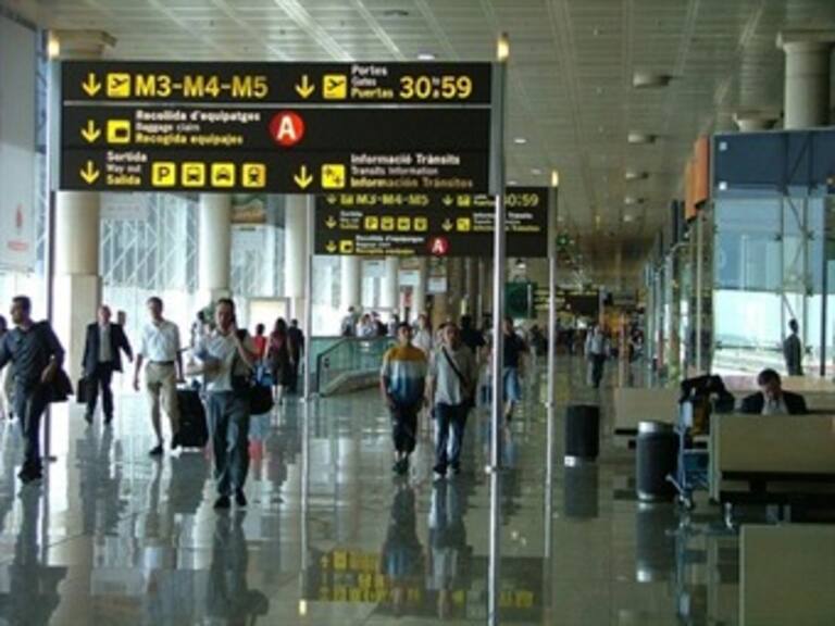 Suspende Argentina vuelos desde México por influenza