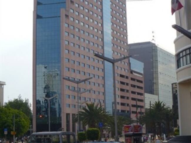 Estalla mufa en avenida Reforma