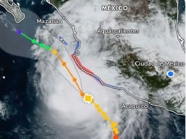 “Trudy” retoma fuerza en costas del Pacífico, sus efectos se suman al frente frío y autoridades activan alertas