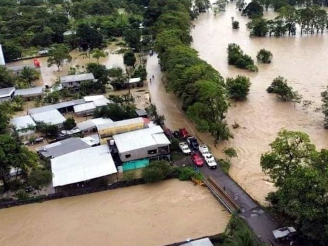 &#039;Karl&#039; deja un muerto e inundaciones en Chiapas