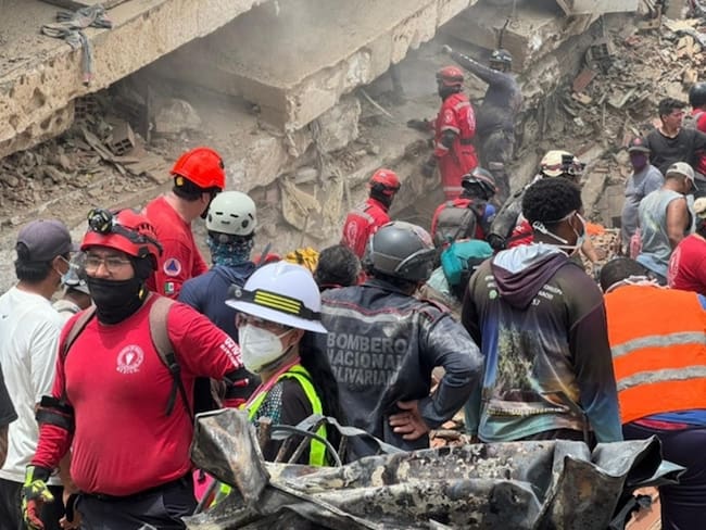 Sismo Venezuela: a 13 días de labores Topos México anuncia su retirada de la zona cero