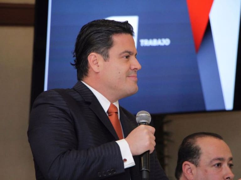 El GobernadorJorge Aristóteles Sandoval desmiente las acusaciones del PAN