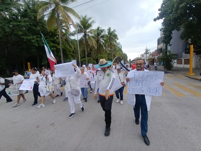Personal médico protesta por falta de insumos en el Hospital de Alta Especialidad de Veracruz