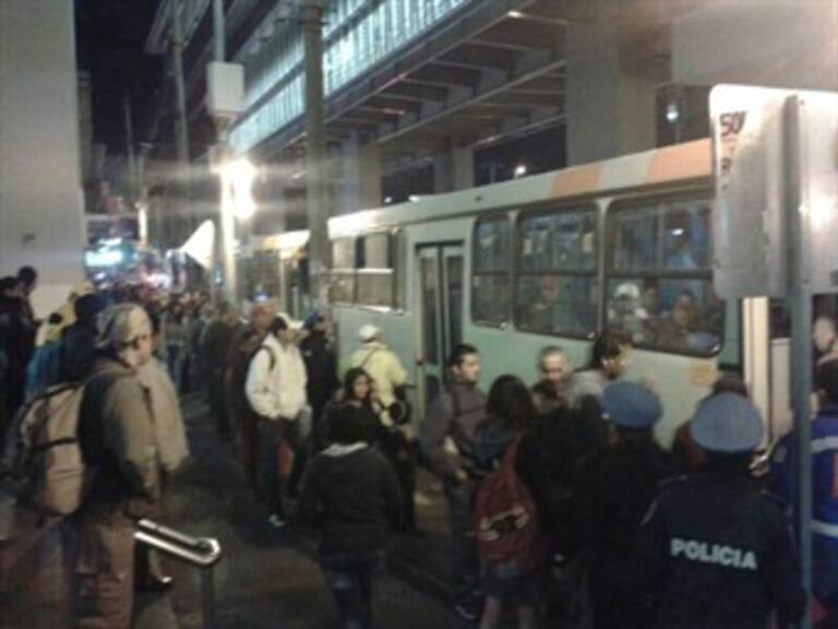 Rebasa demanda de usuarios operativo en Línea 12