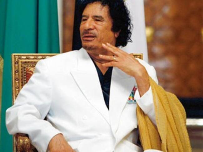 Exige UE a Gadafi dejar el poder