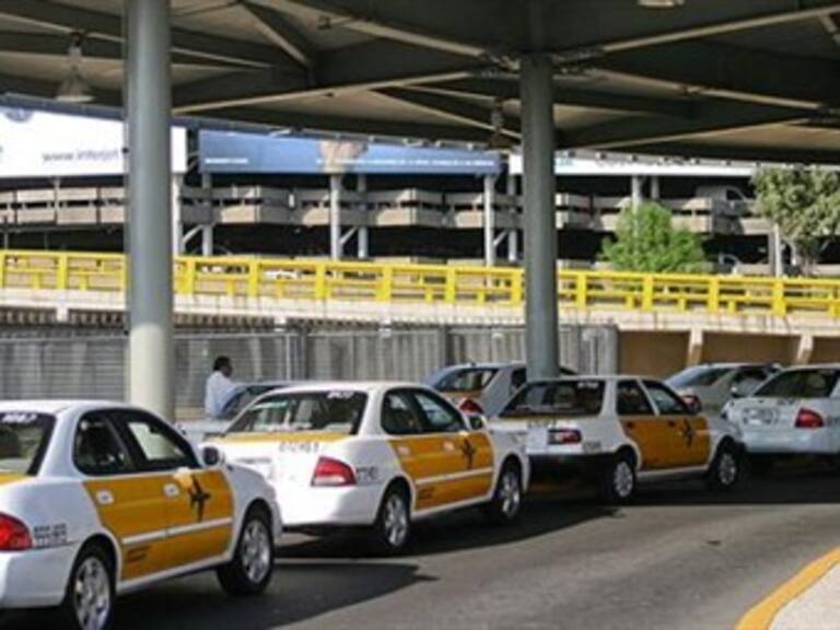 Incrementan precios taxis de AICM