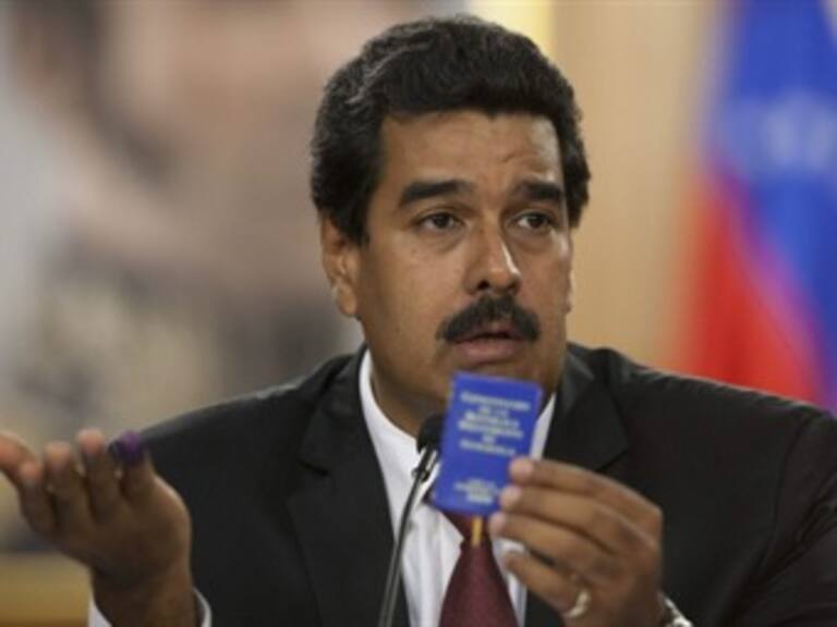 Nicolás Maduro debe enfocarse en crisis interna: Casa Blanca