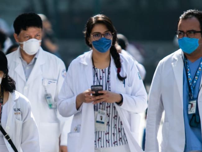 Reconocerá AMLO a trabajadores de la salud en Palacio Nacional