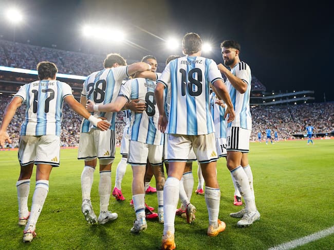 Entre amuletos y manías: los rituales más extraños de las estrellas del fútbol antes de un partido