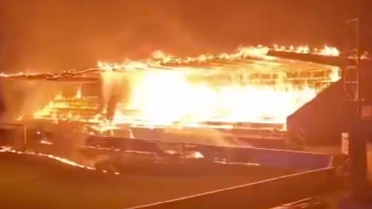 ¿Pasión futbolera? Incendian el estadio del FC Haka en Finlandia tras su descenso